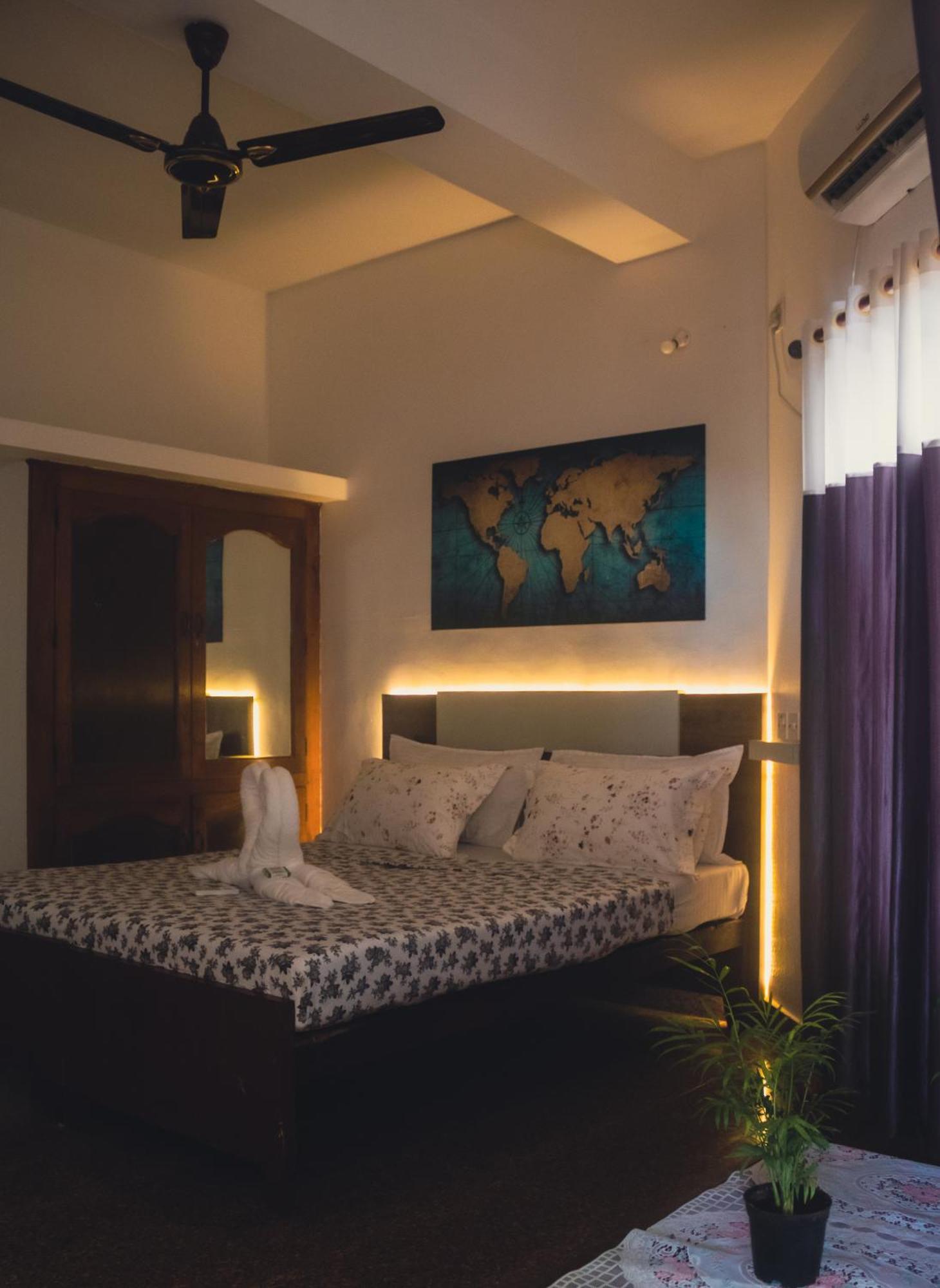 Surf N Sea Otel Thiruvananthapuram Oda fotoğraf
